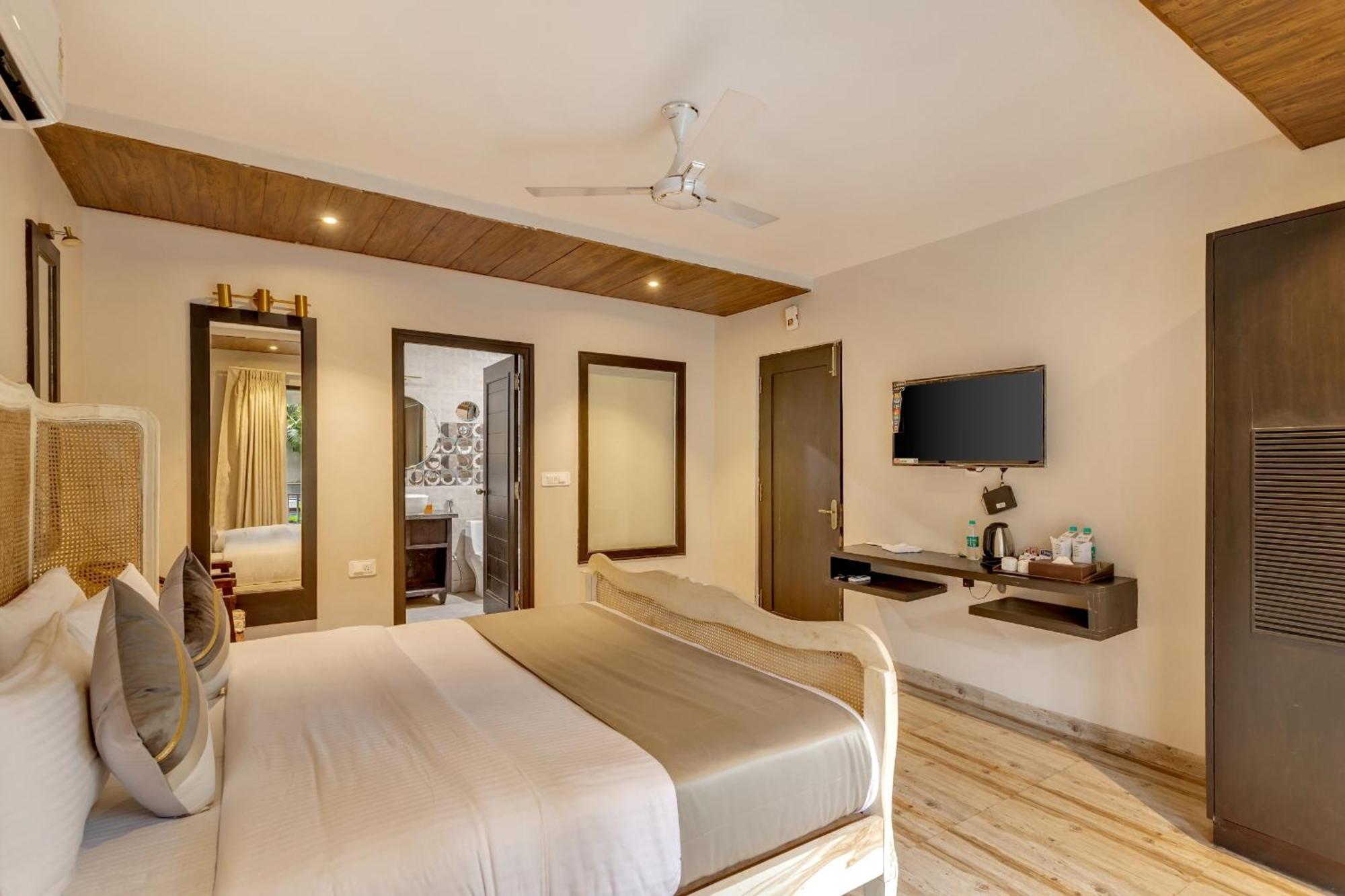 Skon Morjim Beach Resort By Orion Hotels Екстериор снимка